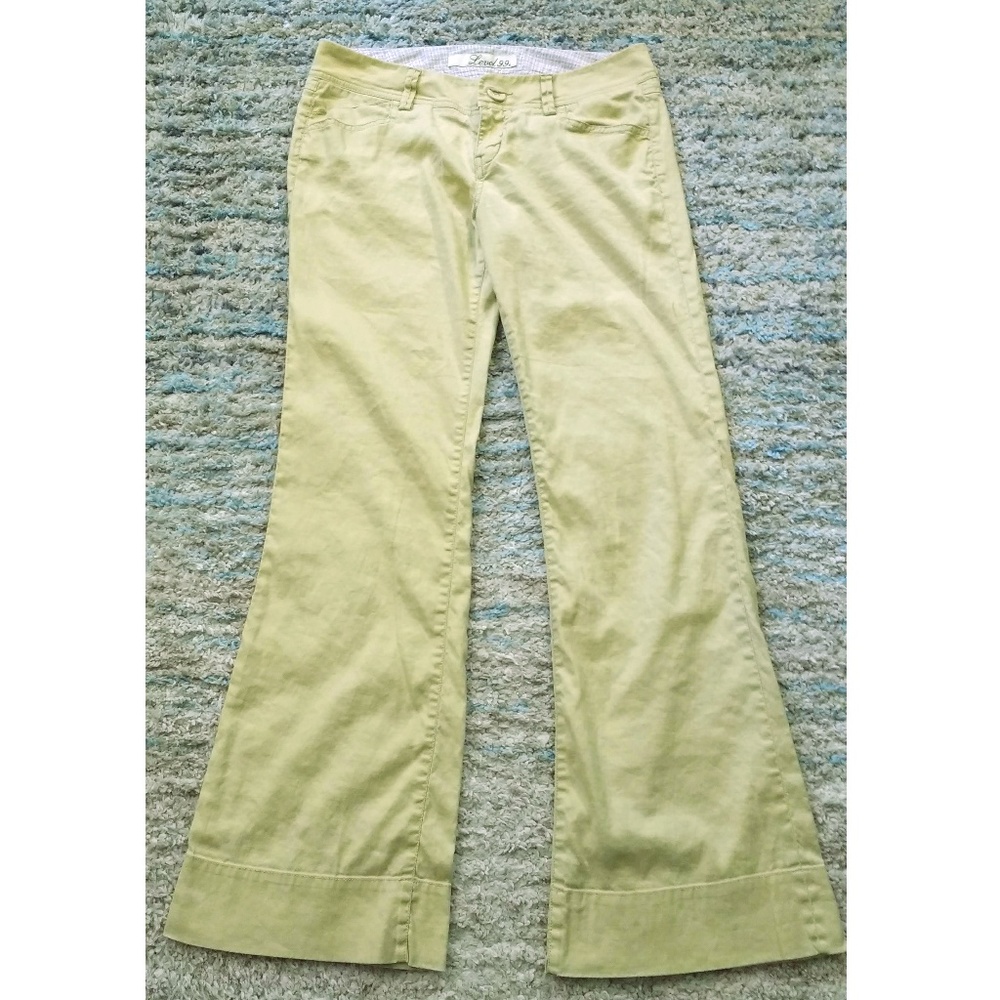 Level 99 yellow low-rise, flare pants, size 29